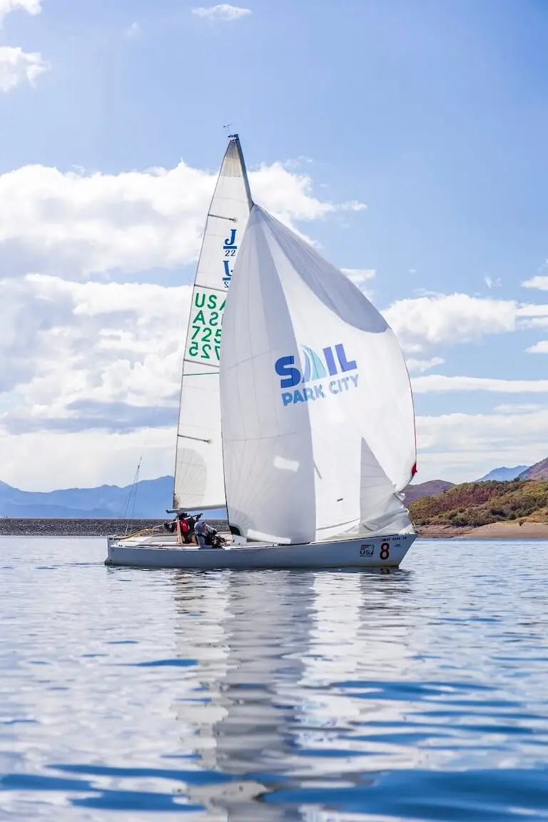J-22 symmetrical spinnaker